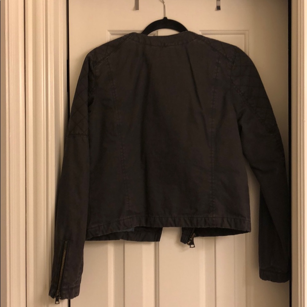 Grey Gap Utility Jacket - image 3